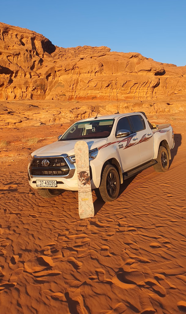 Wadi Rum Jordan Desert 4x4 Jeep Car